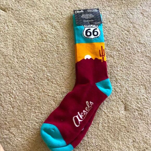 NWT Aksels Unisex Route 66 Maroon and Teal Casual Socks OSFM - Picture 2 of 2